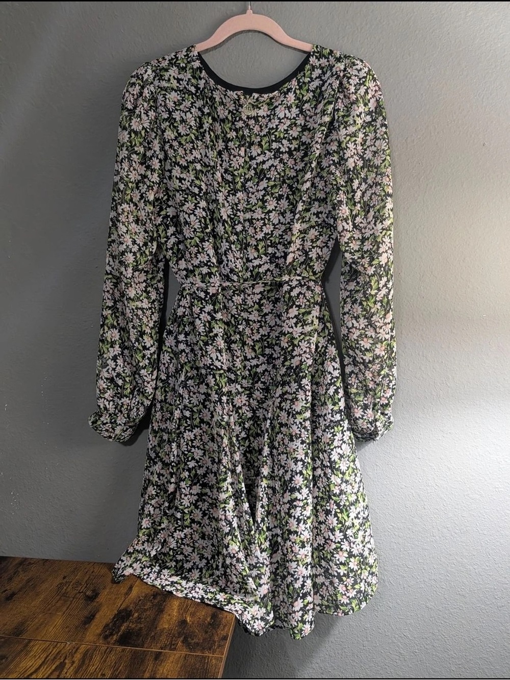Tommy Hilfiger Black Floral Long-Sleeve Prom Dress